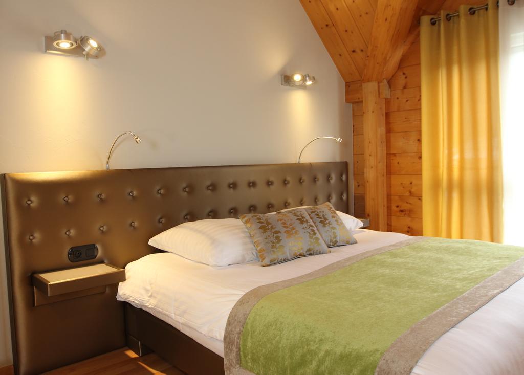 Hotel Restaurant Les Alisiers Lapoutroie Zewnętrze zdjęcie